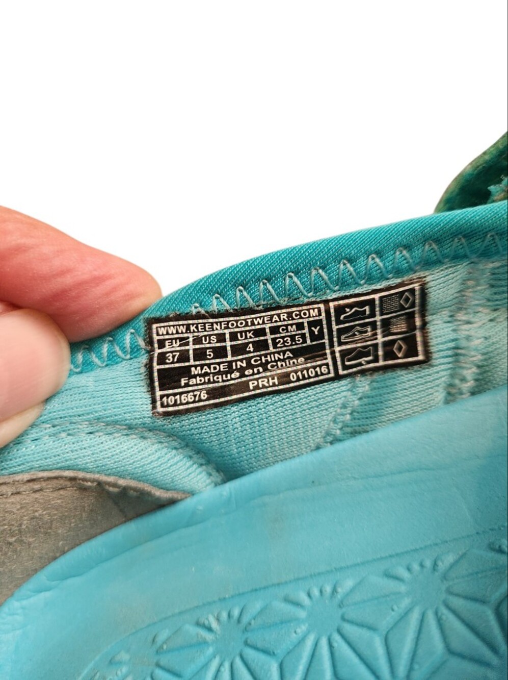 KEEN Moxie Teal Mary Jane Flats Youth Size 5 (Women's Equivalent Size 6.5/7) - Picture 11 of 11